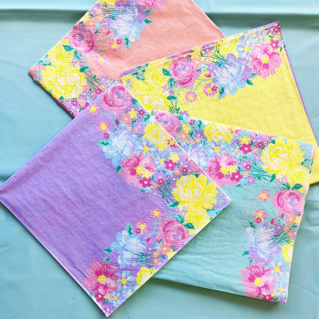 Spring Napkins & Tablecloth