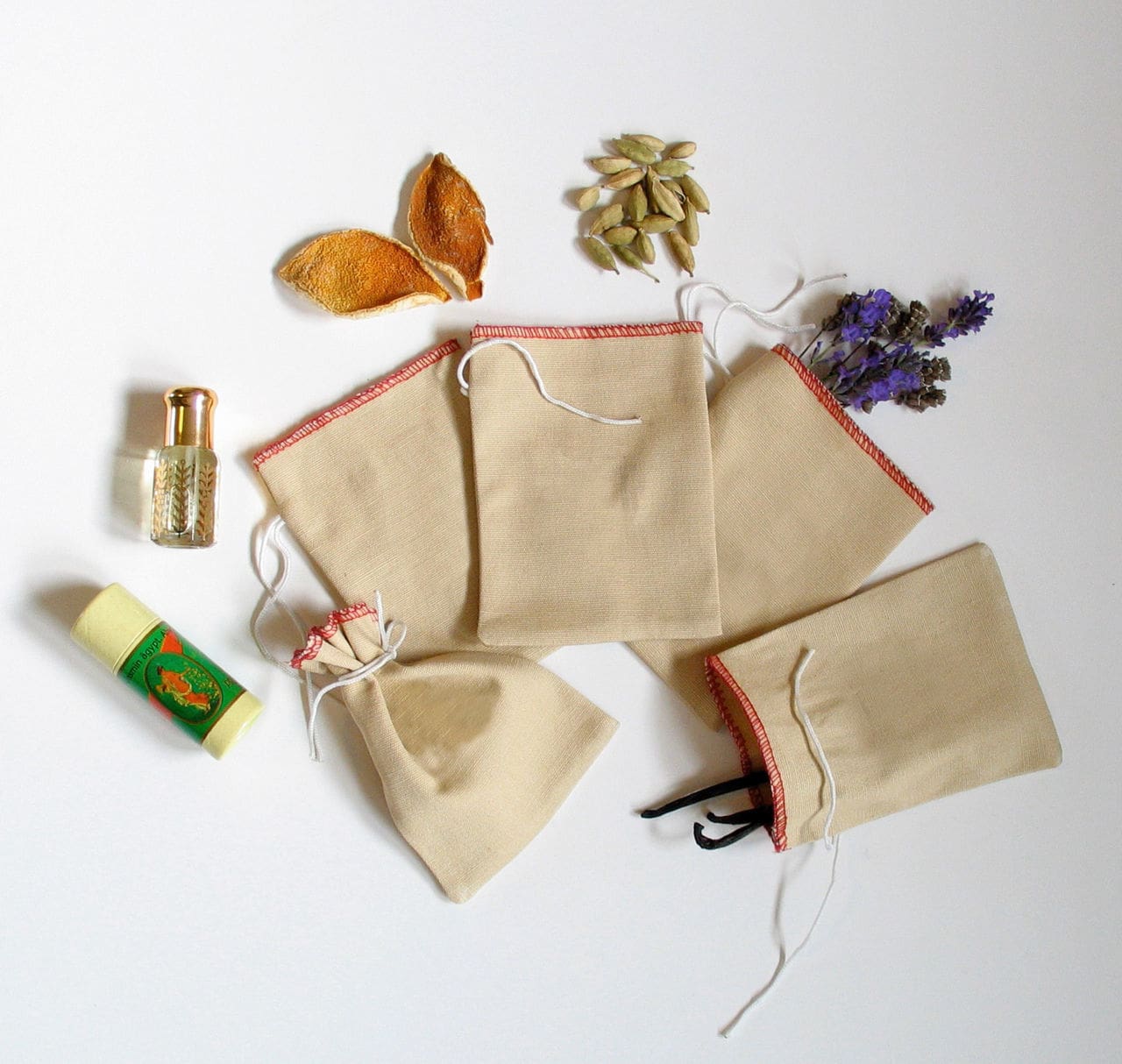 https://www.activitiestoshare.co.uk/wp-content/uploads/nc/images/thumbs/0012939_joyk-empathy-doll-scent-bag-set-of-5-bags.jpeg
